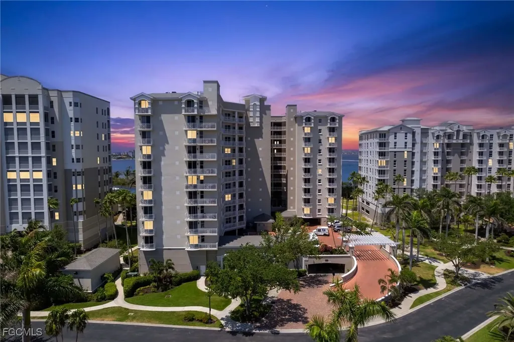 14250 Royal Harbour Court Fort Myers FL 33908