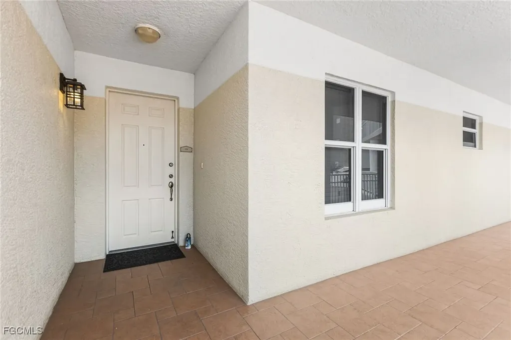14250 Royal Harbour Court Fort Myers FL 33908