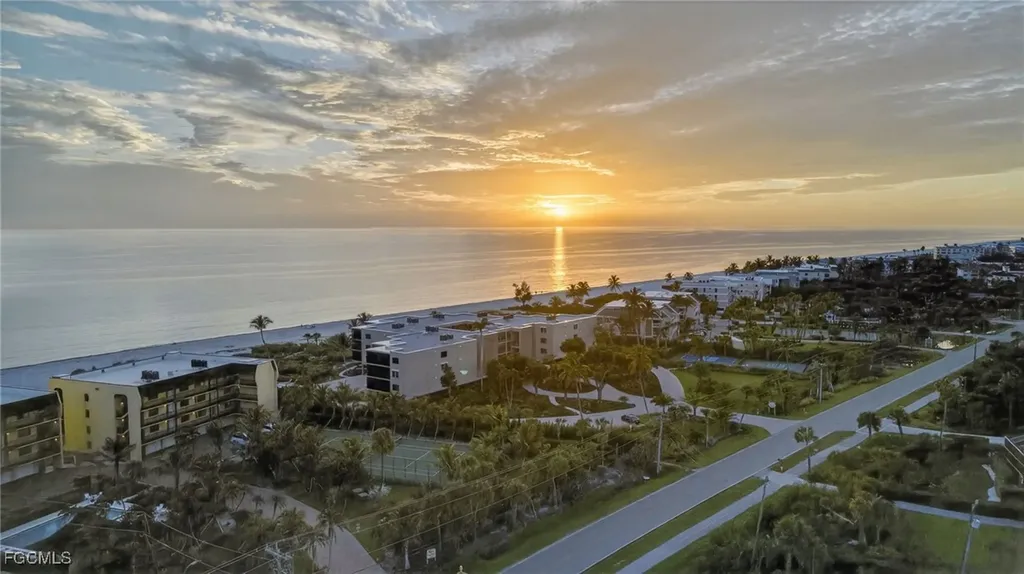 2929 W Gulf Drive Sanibel FL 33957