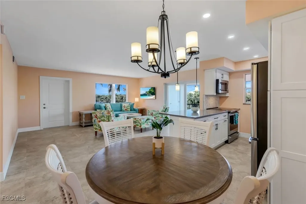 1610 Middle Gulf Drive Sanibel FL 33957