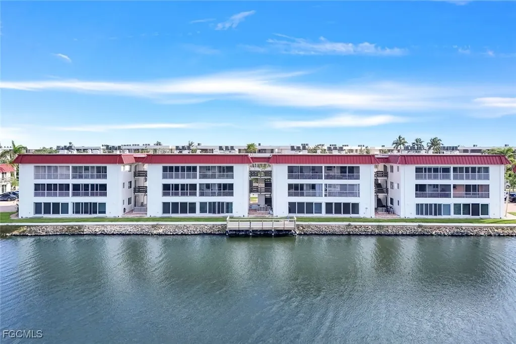 1610 Middle Gulf Drive Sanibel FL 33957