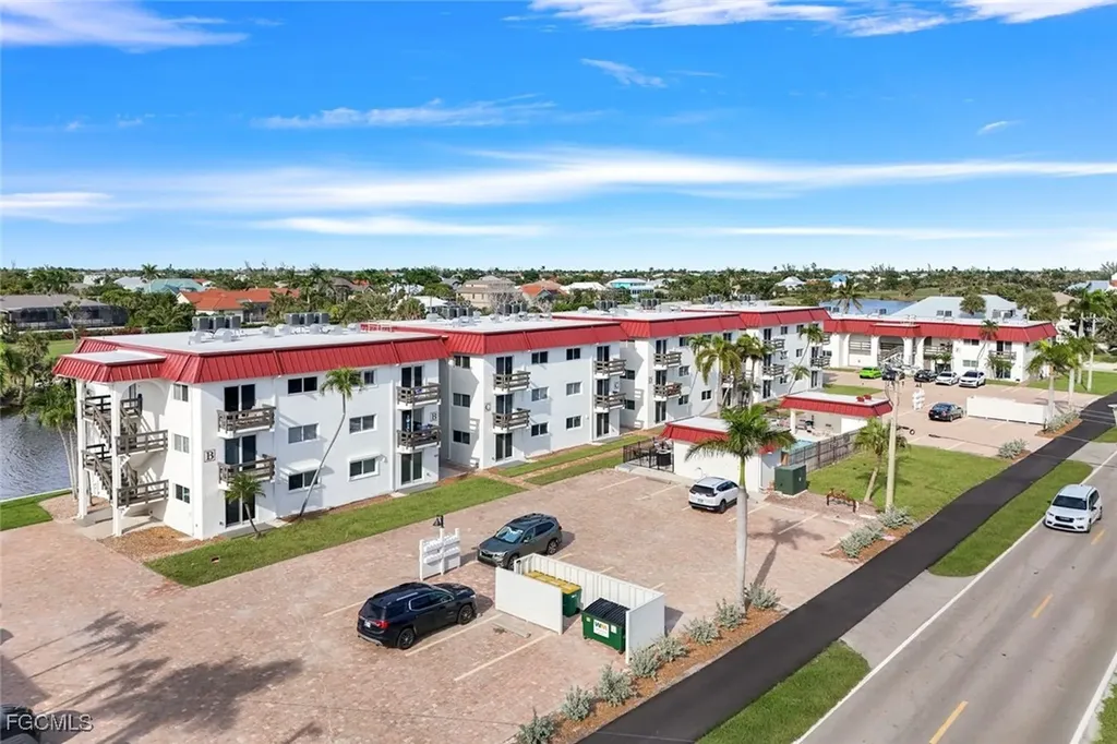 1610 Middle Gulf Drive Sanibel FL 33957