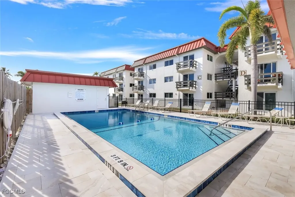 1610 Middle Gulf Drive Sanibel FL 33957