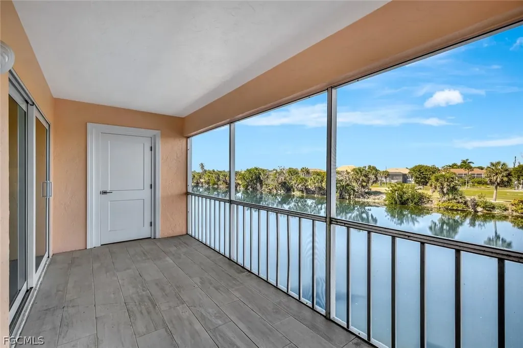 1610 Middle Gulf Drive Sanibel FL 33957