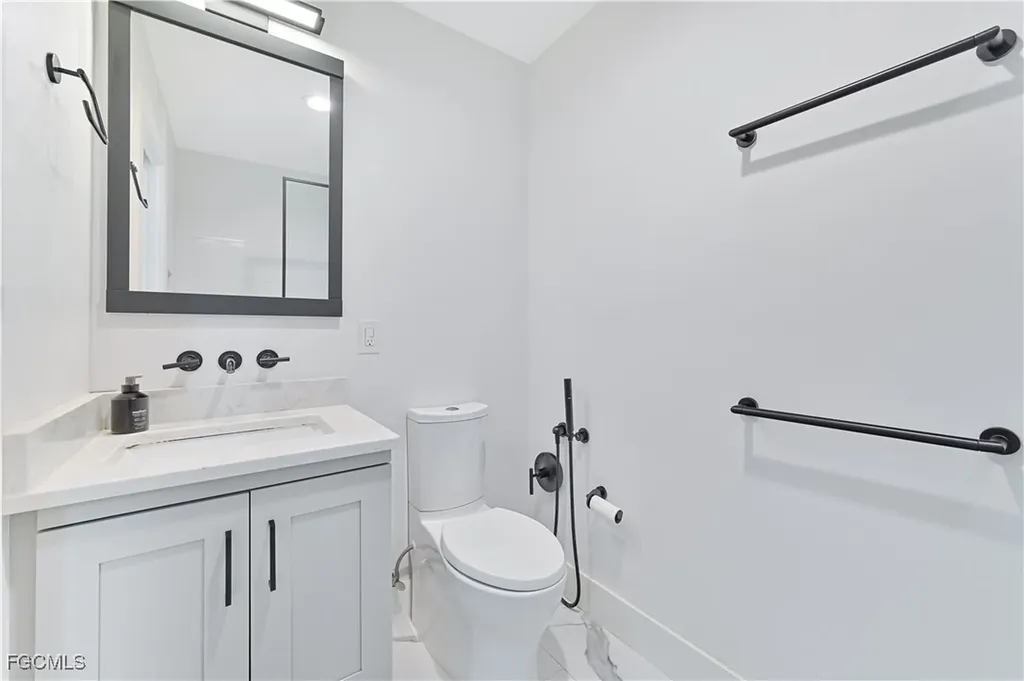 13033 Tall Pine Circle Fort Myers FL 33907