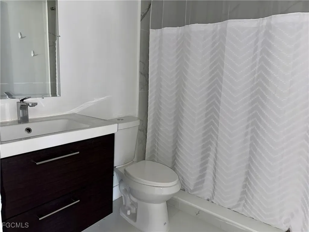 6187 Island Park Court Fort Myers FL 33908