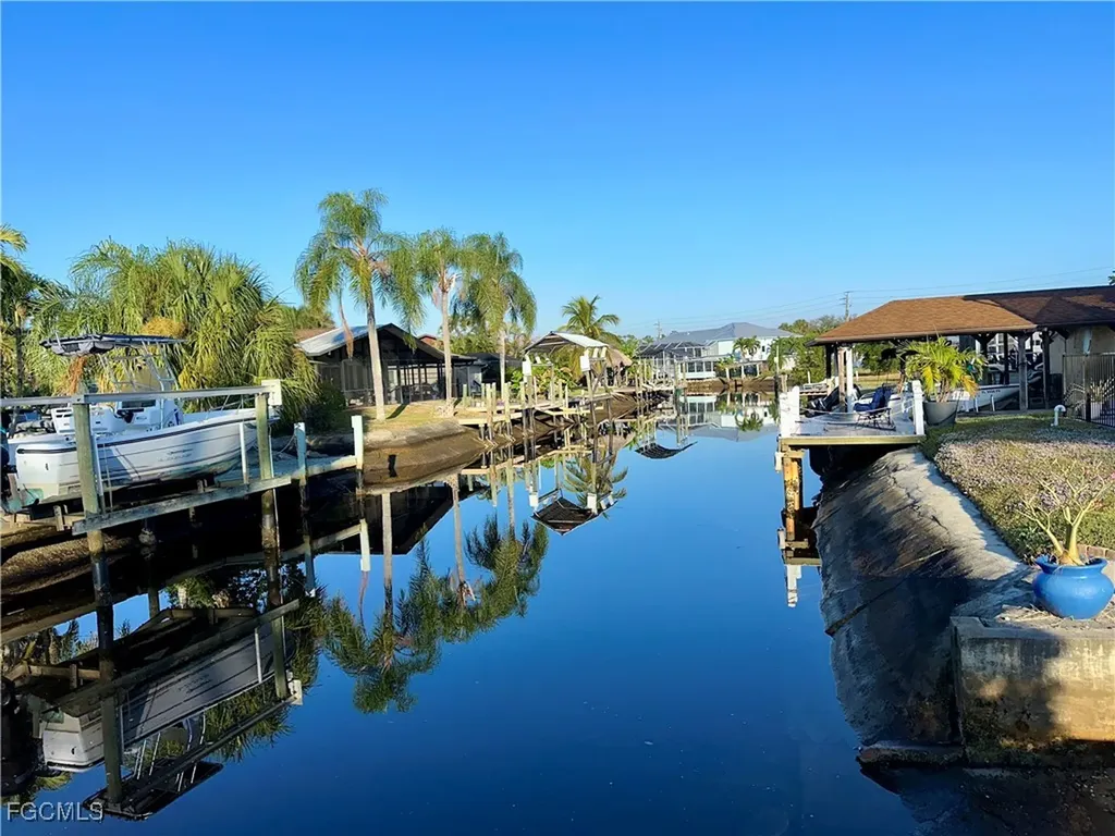 6187 Island Park Court Fort Myers FL 33908