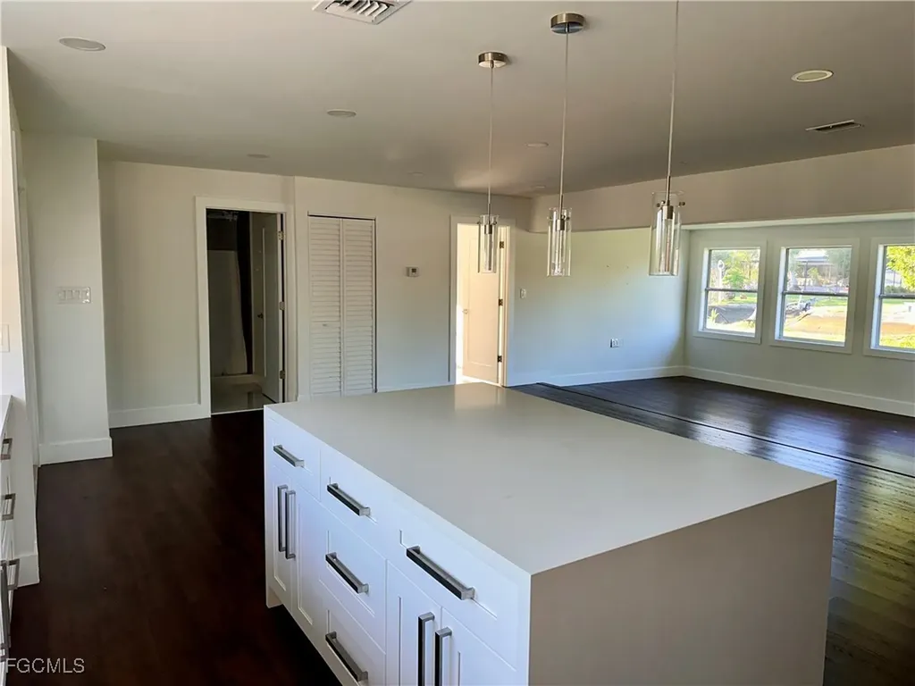 6187 Island Park Court Fort Myers FL 33908