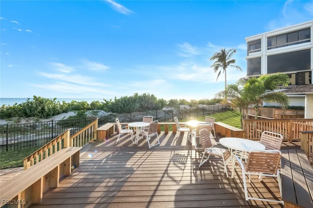 2777 W Gulf Drive Sanibel FL 33957