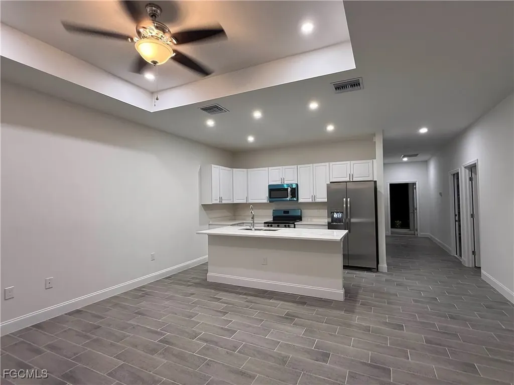 740-742 Gordon Avenue S Lehigh Acres FL 33973