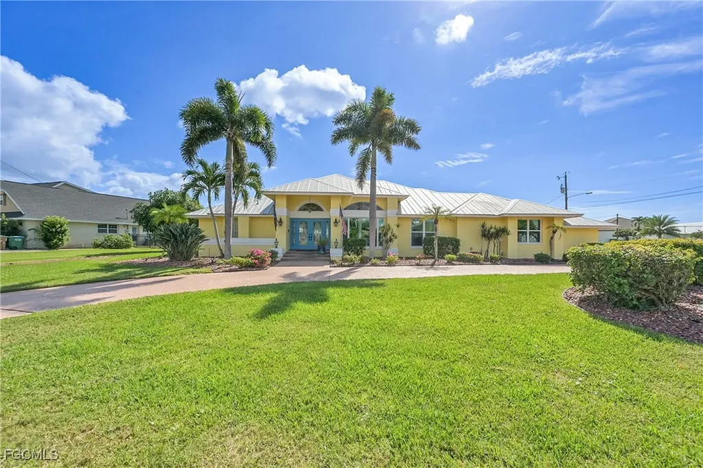 1118 El Dorado Parkway W Cape Coral FL 33914