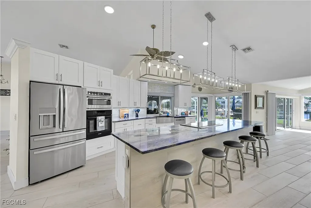 1118 El Dorado Parkway W Cape Coral FL 33914