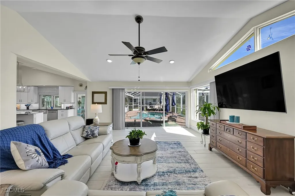 1118 El Dorado Parkway W Cape Coral FL 33914