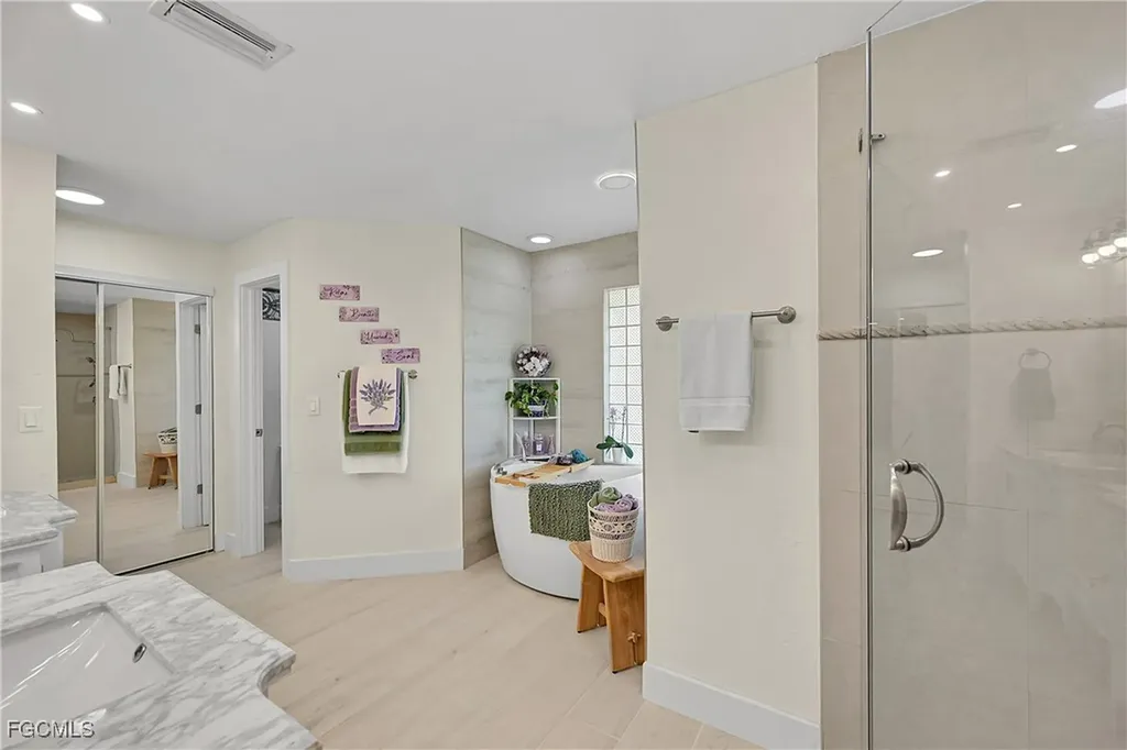 1118 El Dorado Parkway W Cape Coral FL 33914
