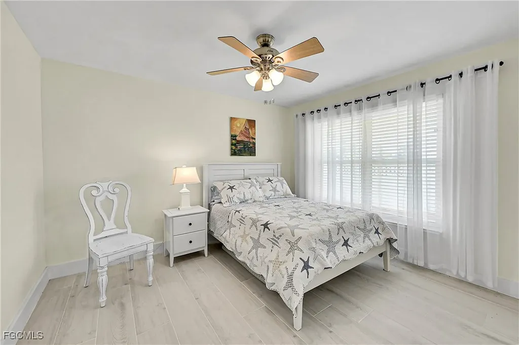 1118 El Dorado Parkway W Cape Coral FL 33914