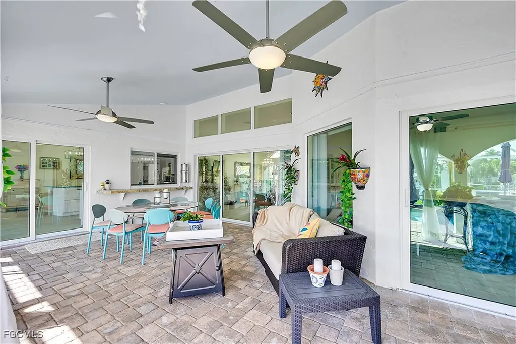 1118 El Dorado Parkway W Cape Coral FL 33914