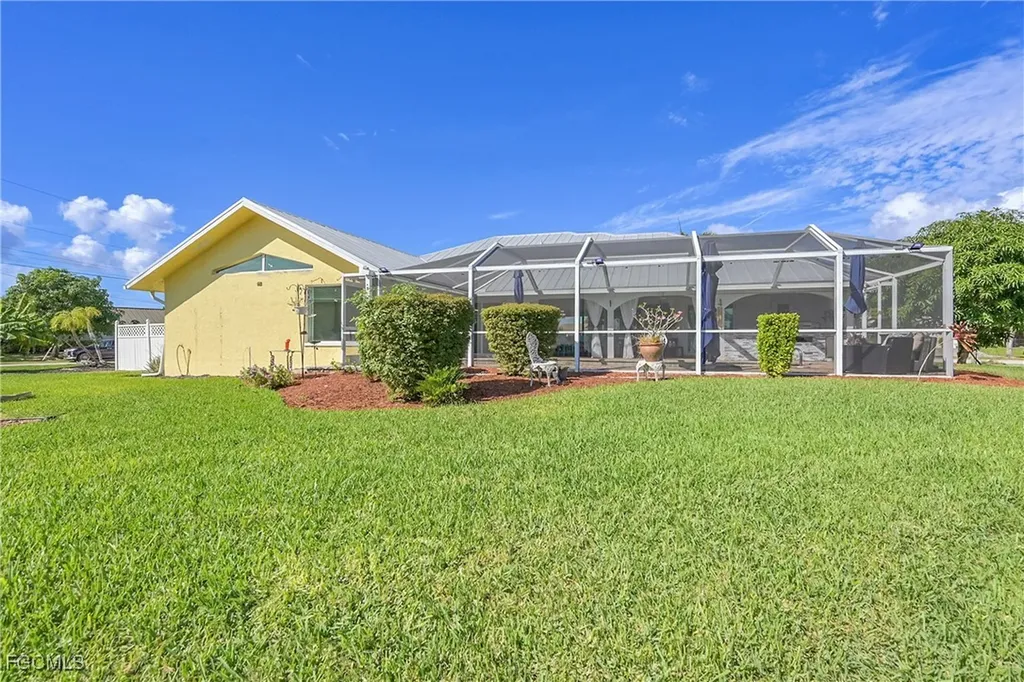 1118 El Dorado Parkway W Cape Coral FL 33914