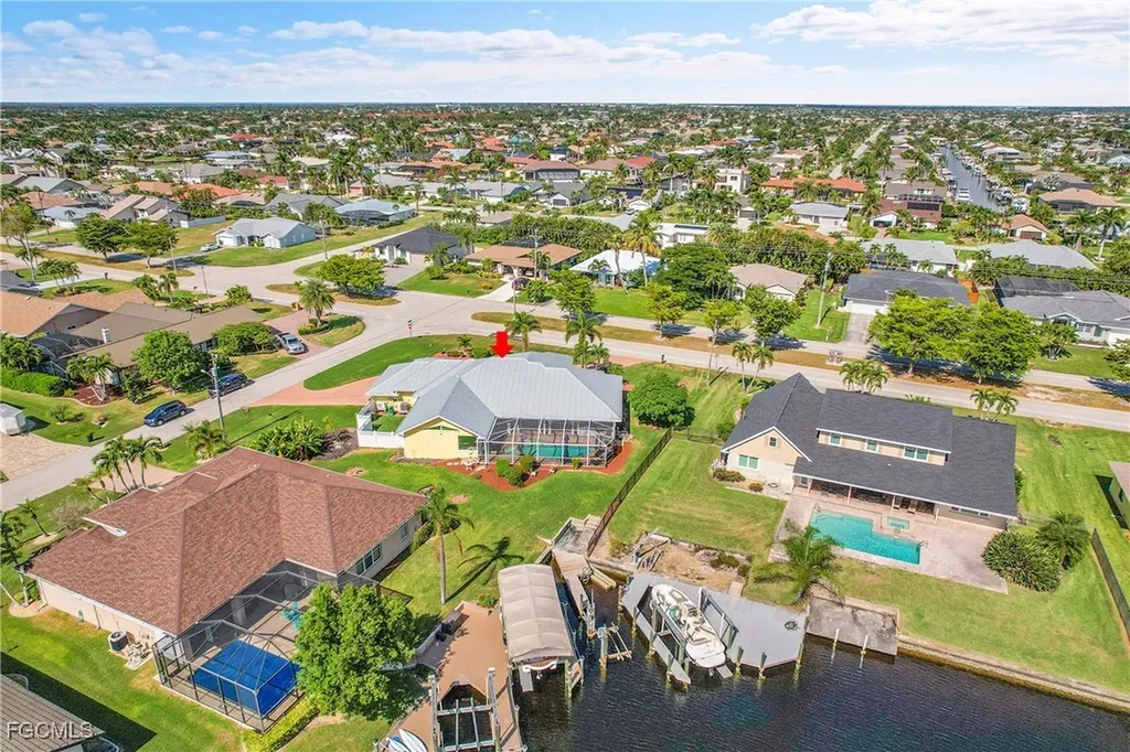 1118 El Dorado Parkway W Cape Coral FL 33914