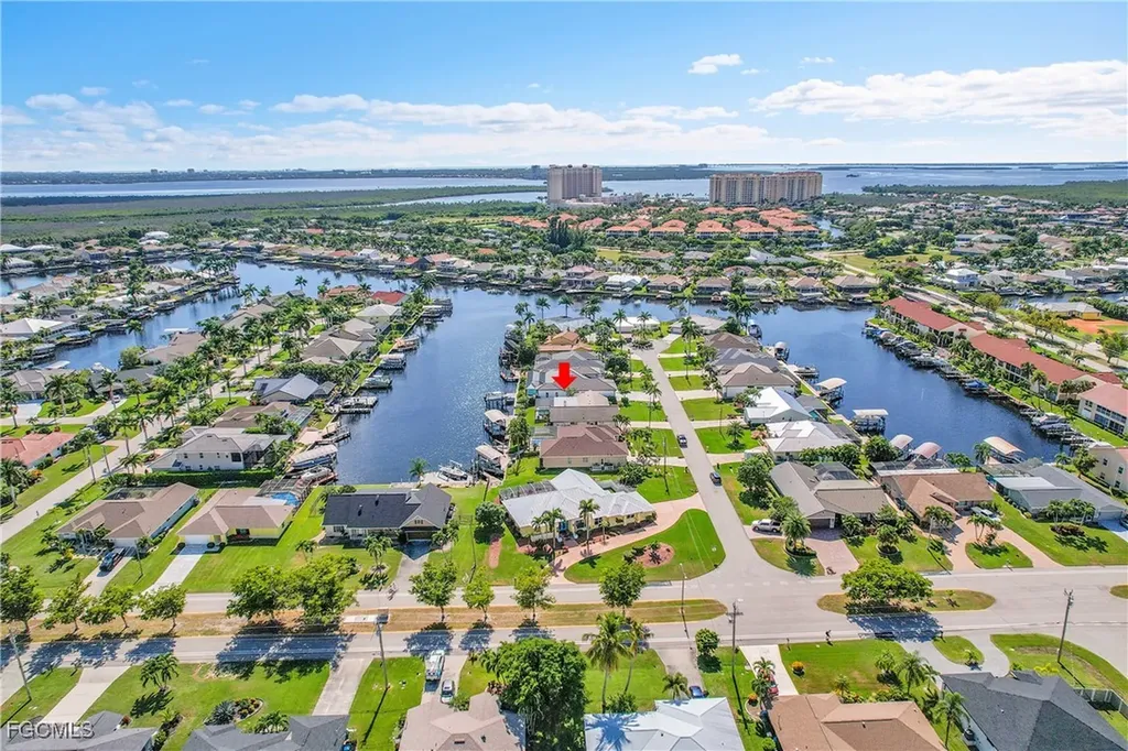 1118 El Dorado Parkway W Cape Coral FL 33914
