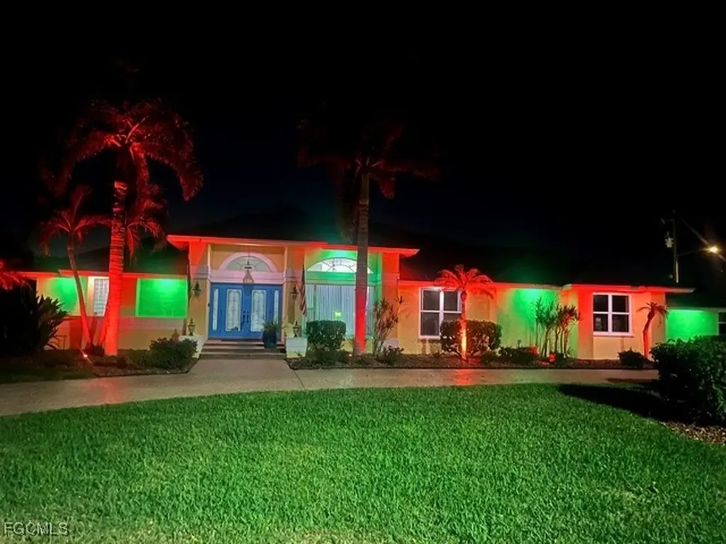 1118 El Dorado Parkway W Cape Coral FL 33914
