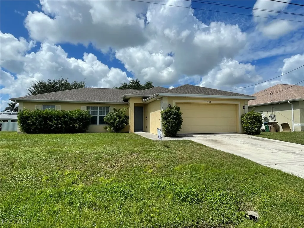 1908 NE 7th Avenue Cape Coral FL 33909