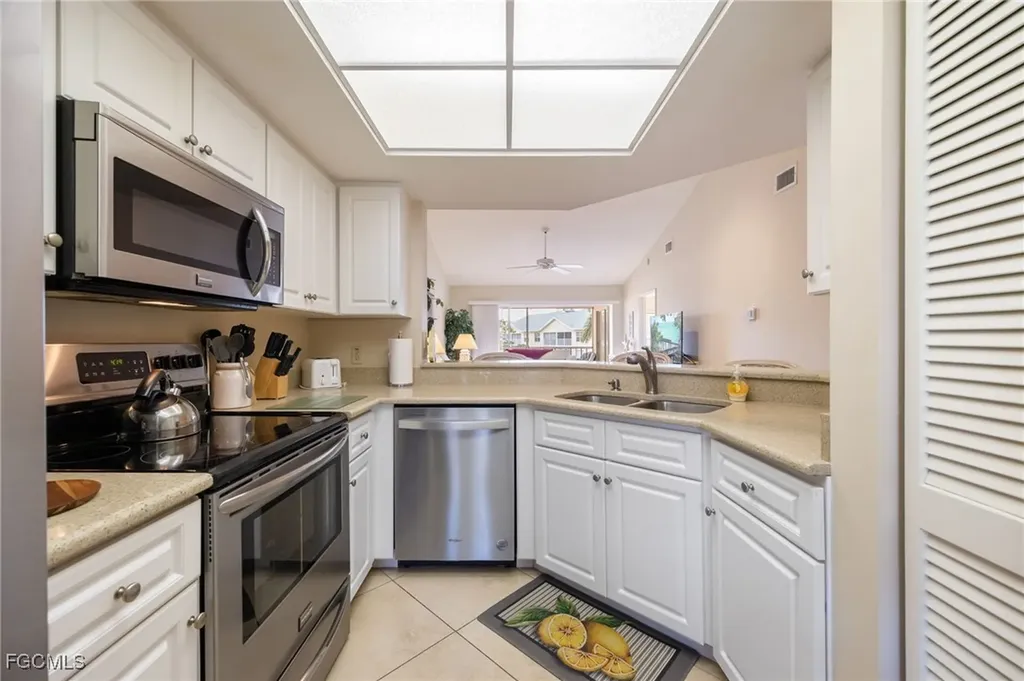 774 Wiggins Lake Drive Naples FL 34110