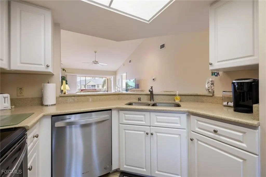 774 Wiggins Lake Drive Naples FL 34110