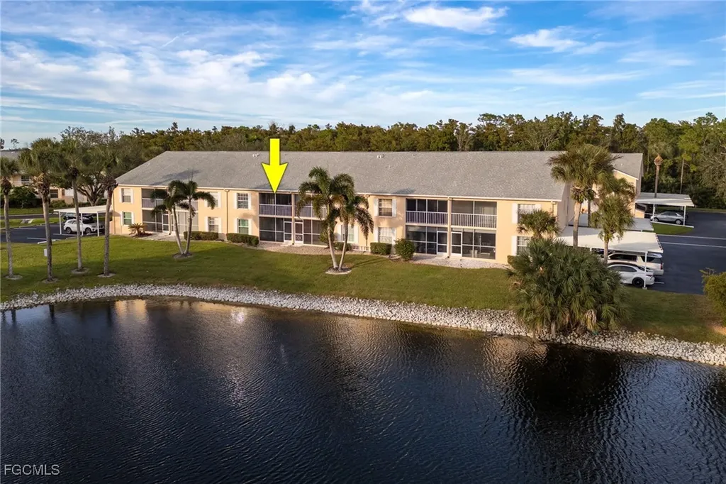 774 Wiggins Lake Drive Naples FL 34110