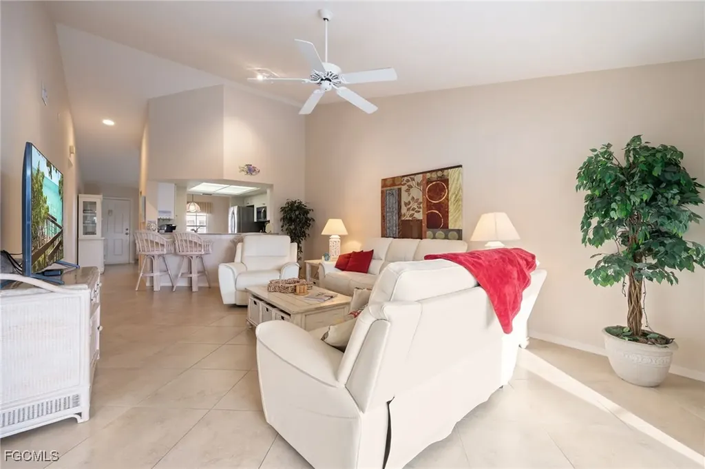 774 Wiggins Lake Drive Naples FL 34110
