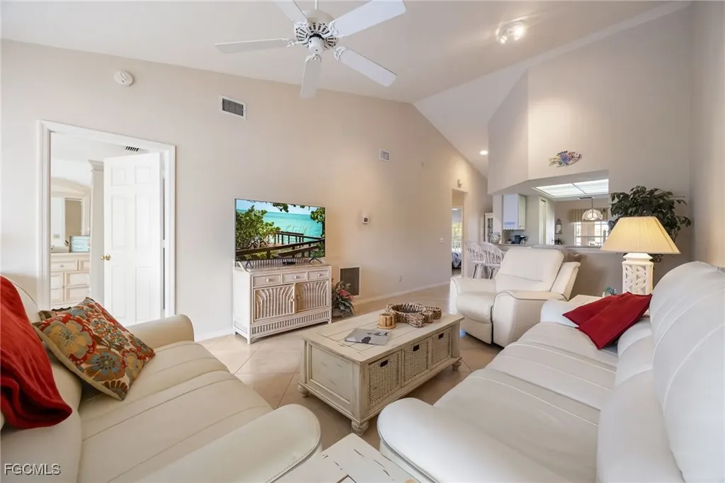 774 Wiggins Lake Drive Naples FL 34110