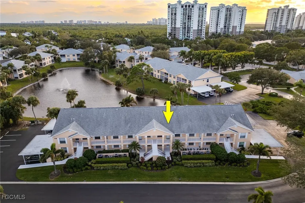774 Wiggins Lake Drive Naples FL 34110