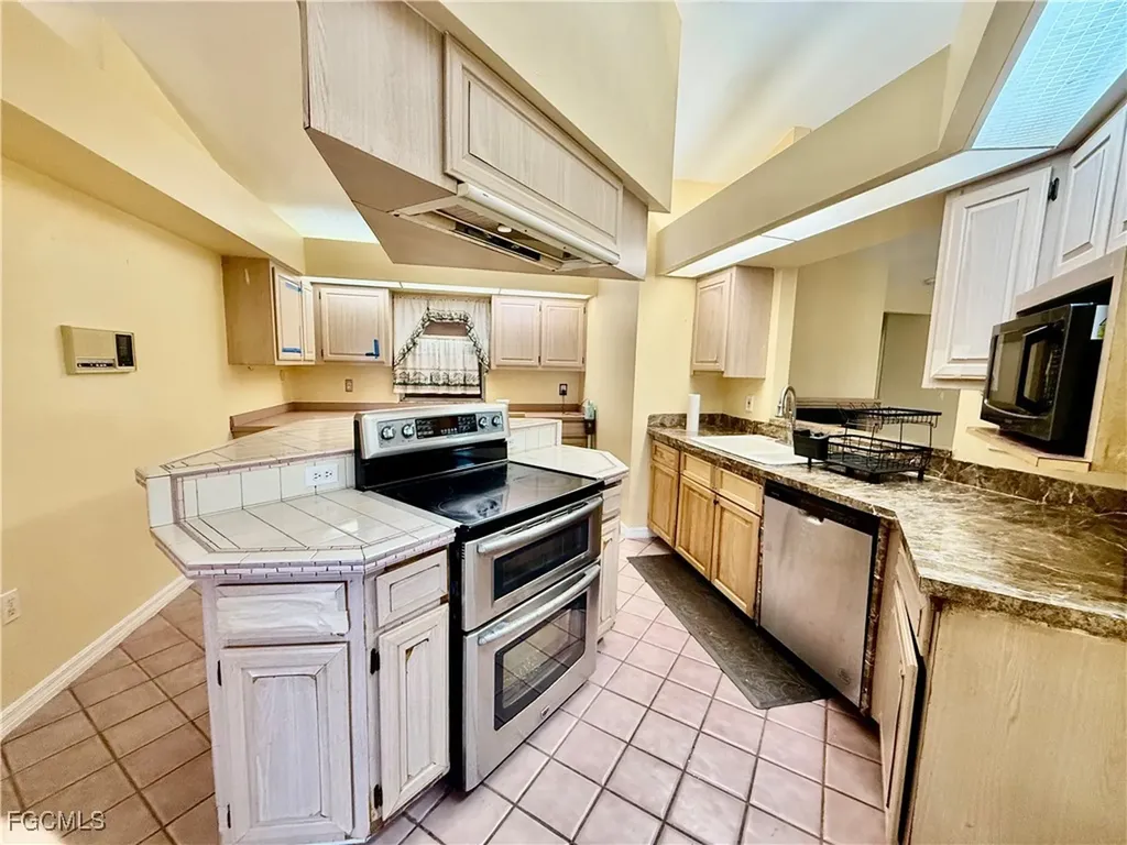 1427 Scenic Street Lehigh Acres FL 33936