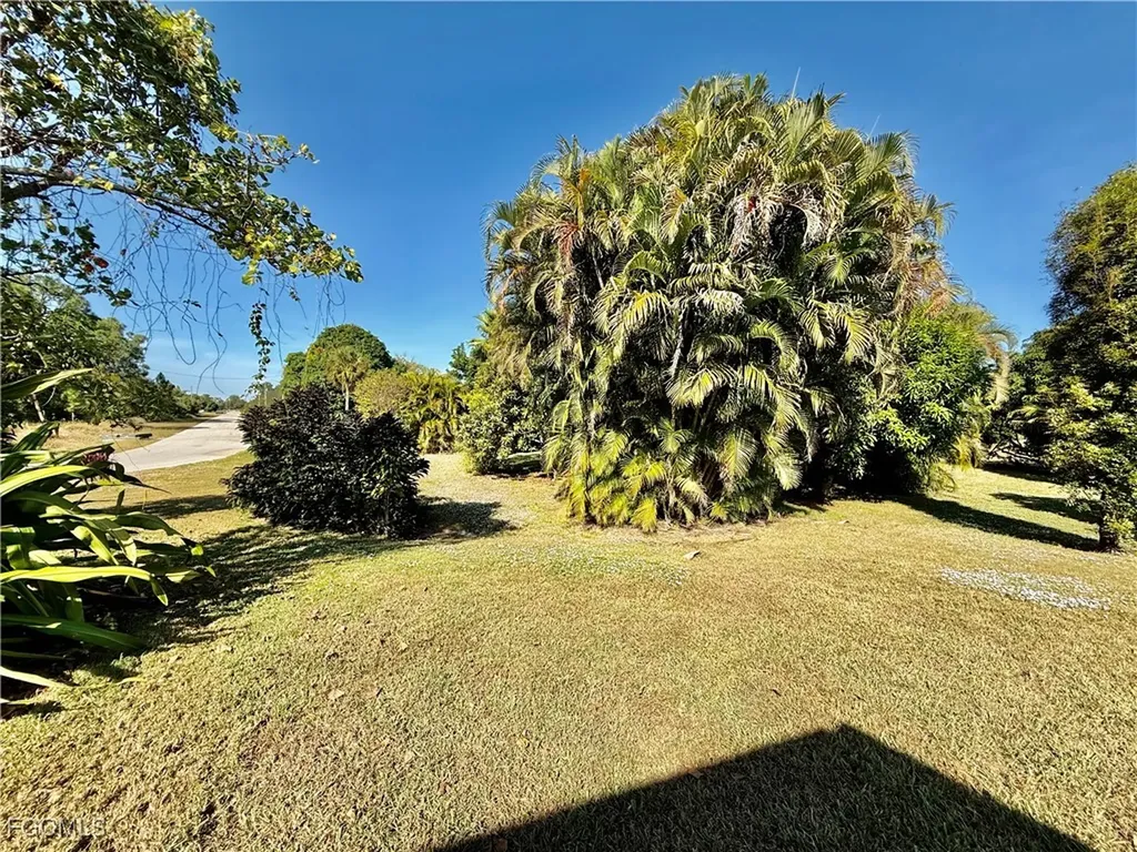 1427 Scenic Street Lehigh Acres FL 33936