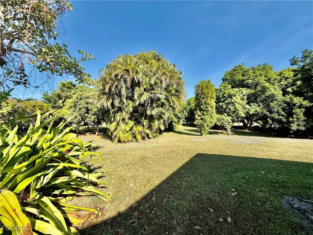 1427 Scenic Street Lehigh Acres FL 33936