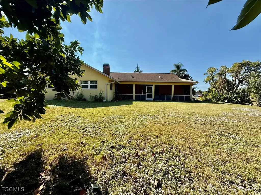 1427 Scenic Street Lehigh Acres FL 33936
