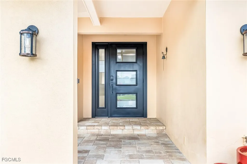 1624 Whiskey Creek Drive Fort Myers FL 33919