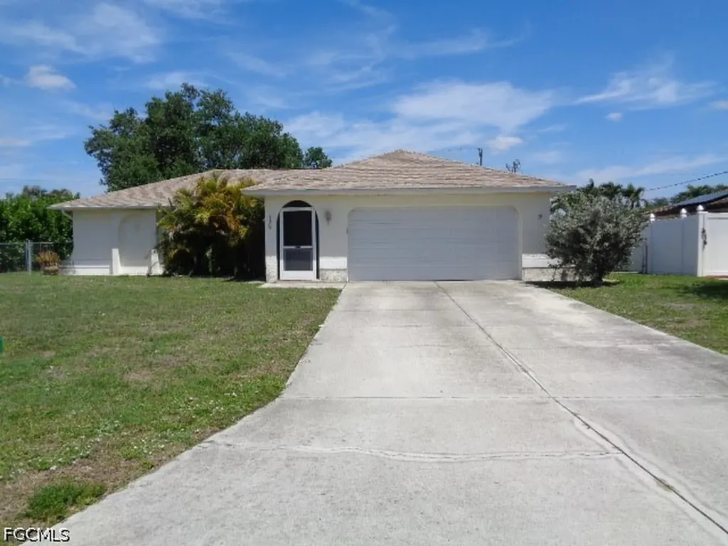 1139 SE 17th Terrace Cape Coral FL 33990