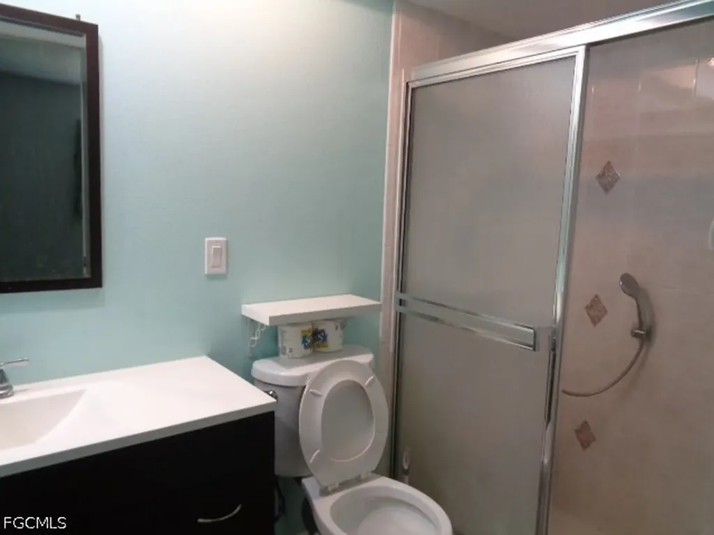 1139 SE 17th Terrace Cape Coral FL 33990