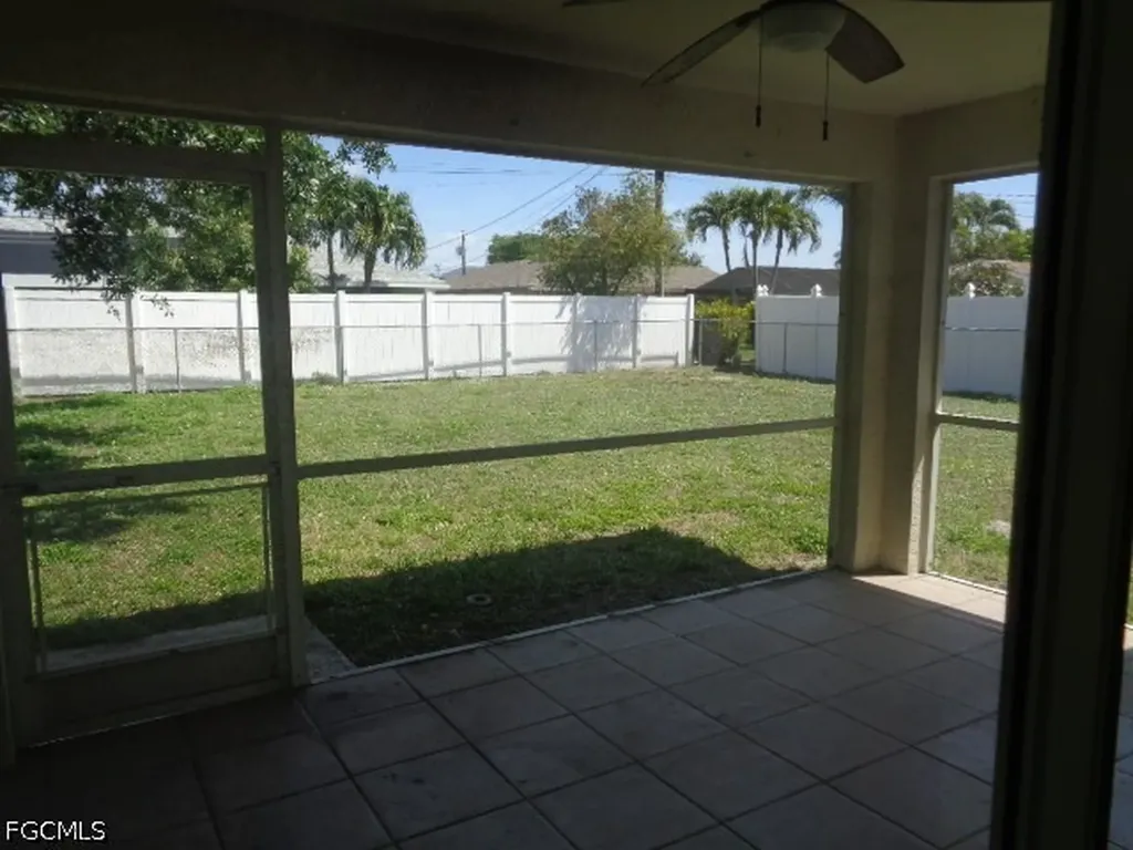 1139 SE 17th Terrace Cape Coral FL 33990