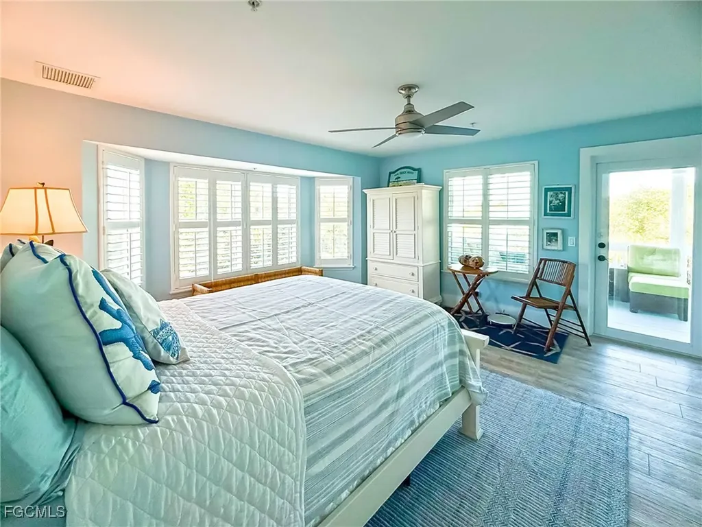 4560 Conch Shell Drive Upper Captiva FL 33924