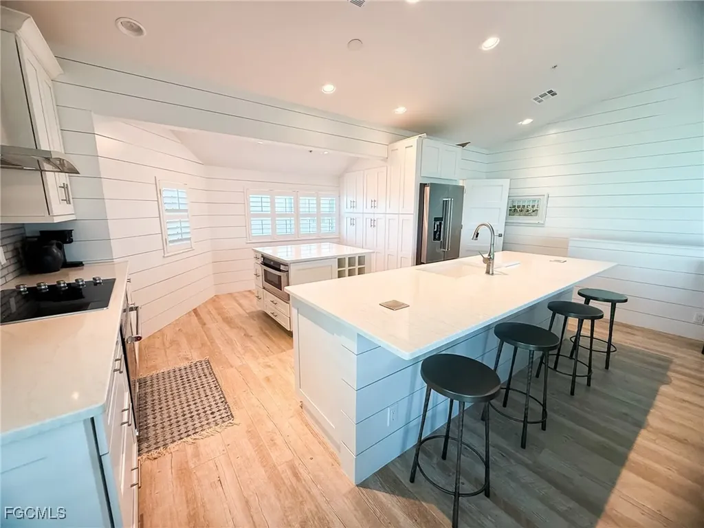 4560 Conch Shell Drive Upper Captiva FL 33924