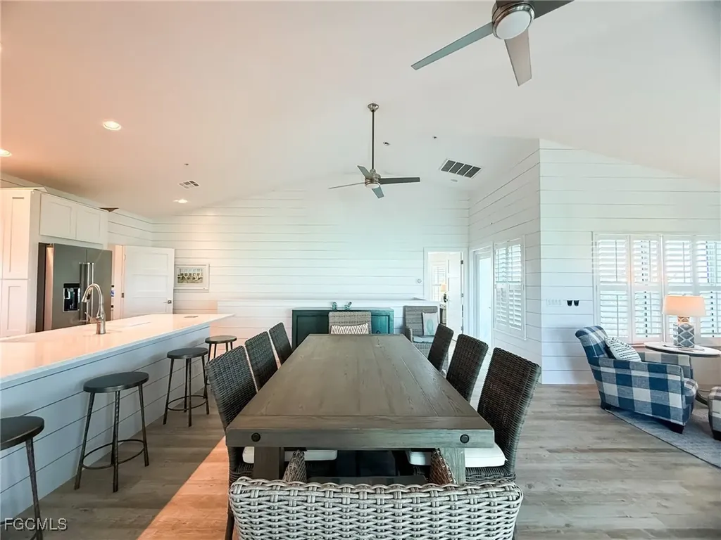 4560 Conch Shell Drive Upper Captiva FL 33924