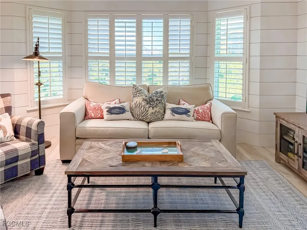 4560 Conch Shell Drive Upper Captiva FL 33924