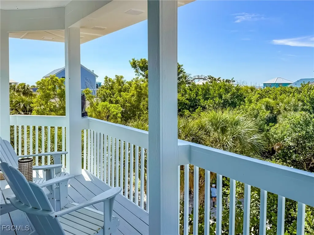 4560 Conch Shell Drive Upper Captiva FL 33924