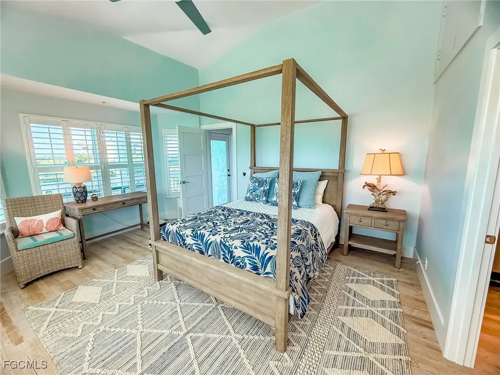 4560 Conch Shell Drive Upper Captiva FL 33924