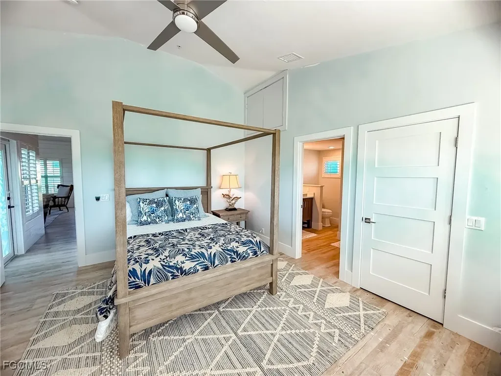 4560 Conch Shell Drive Upper Captiva FL 33924
