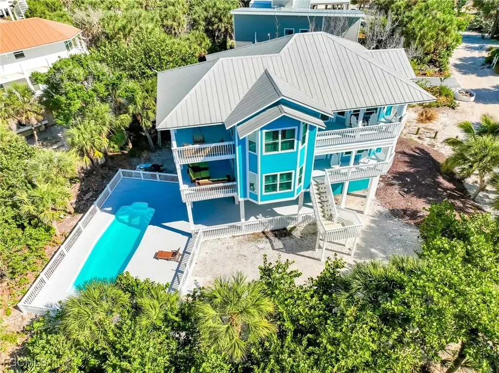 4560 Conch Shell Drive Upper Captiva FL 33924