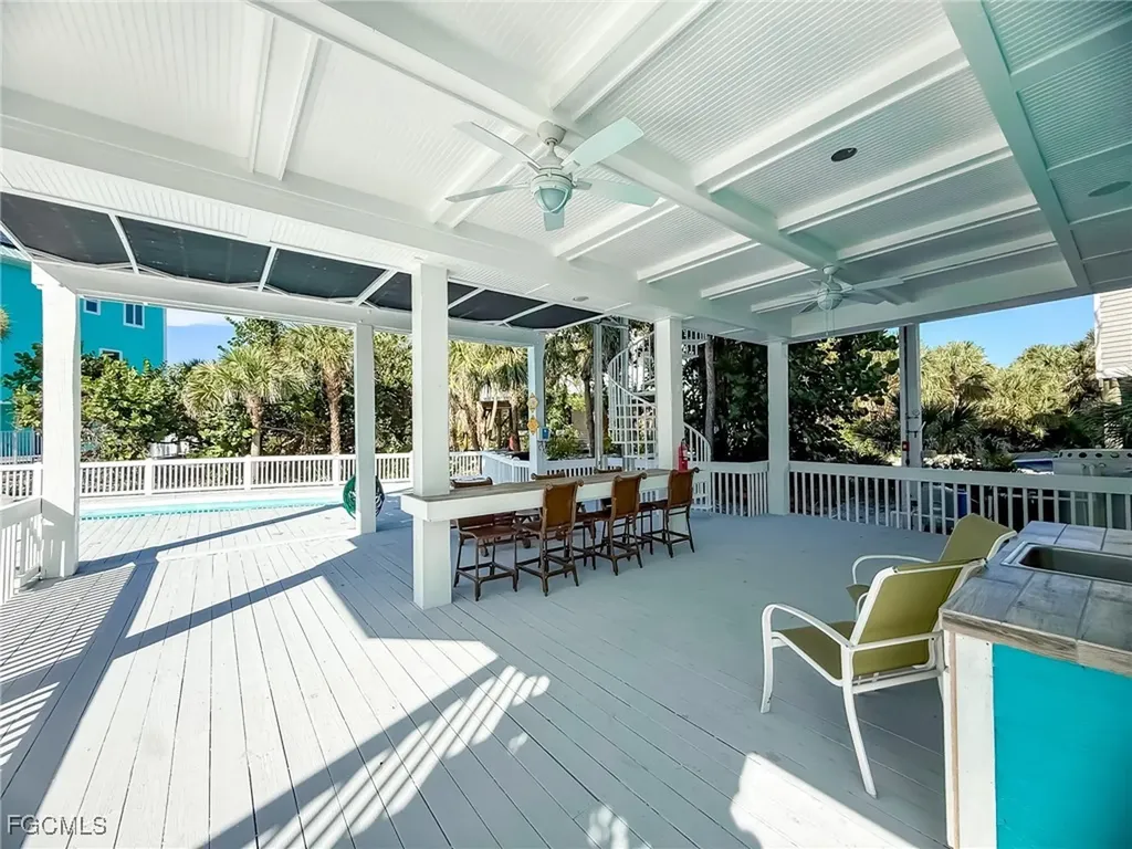 4560 Conch Shell Drive Upper Captiva FL 33924