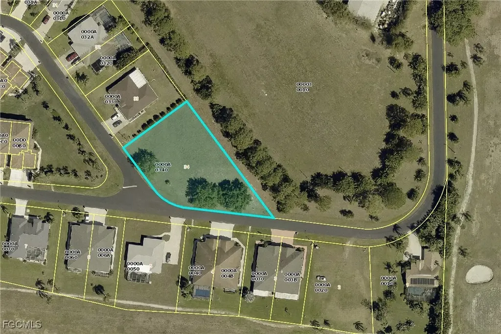 20083/085 Petrucka Circle N Lehigh Acres FL 33936