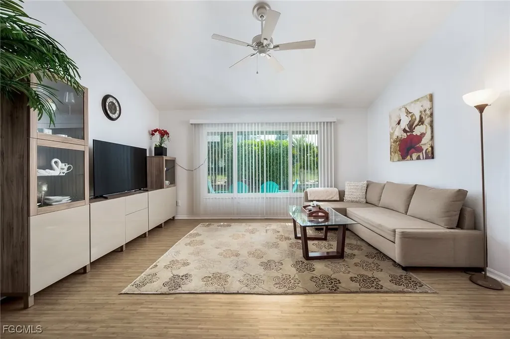 15298 Cricket Lane Fort Myers FL 33919